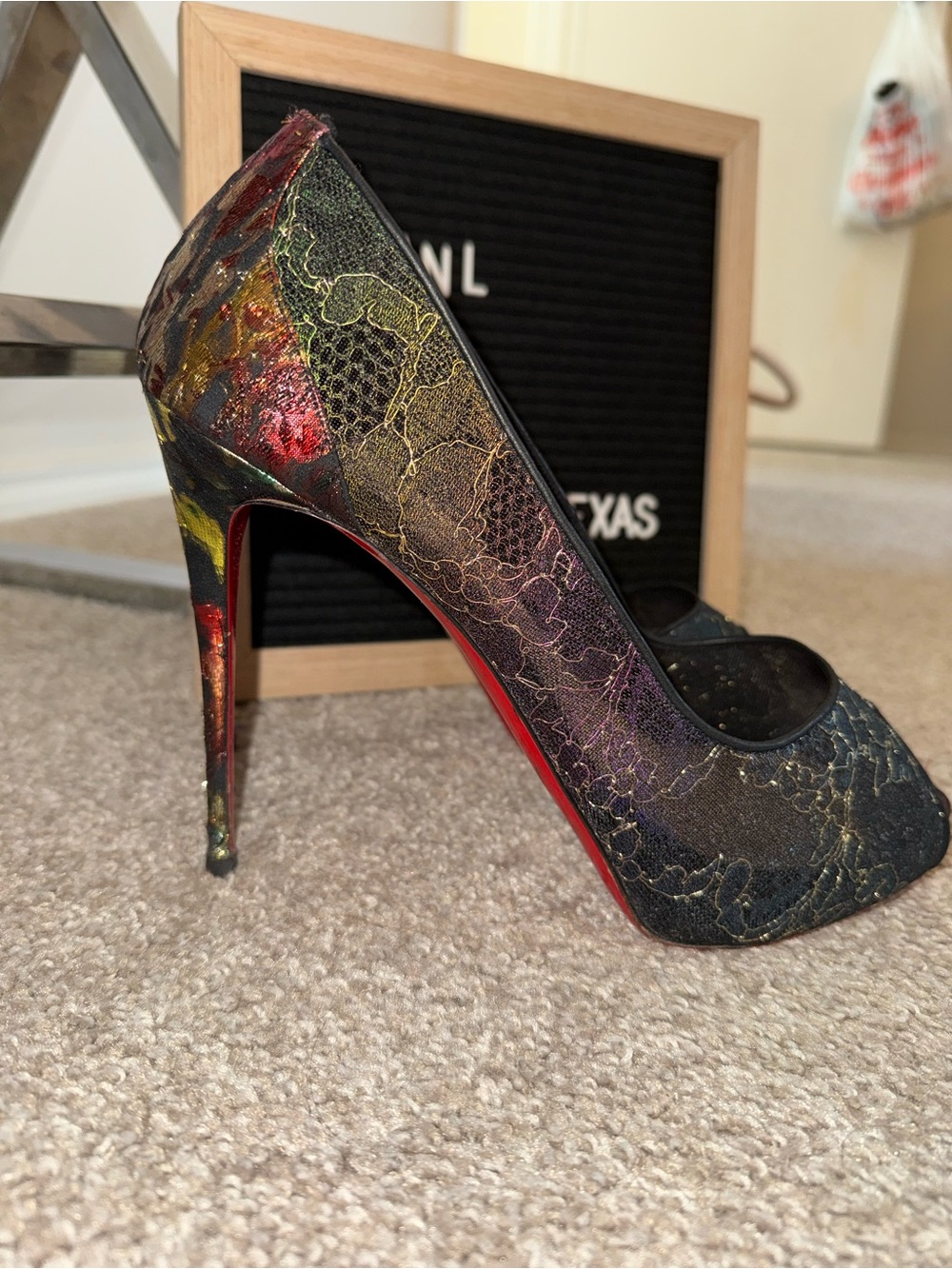 Christian Louboutin Very Prive 120 Lace Pumps Peep Toe Iridescent - Picture 7 of 8